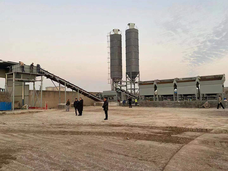 WDJ800型穩(wěn)定土拌合站配立式水泥倉