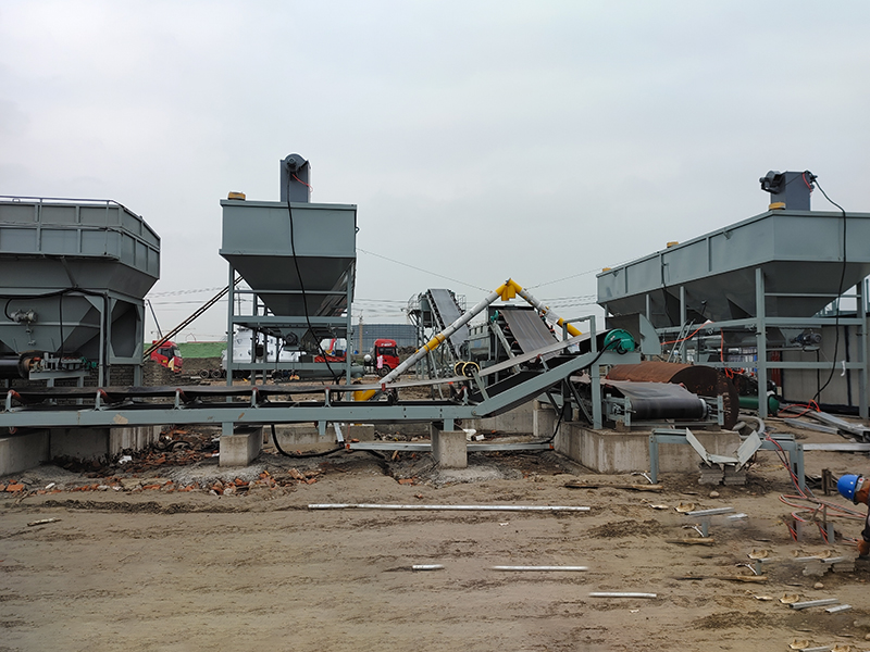 WDJ600型穩(wěn)定土拌合站配臥式倉(cāng)