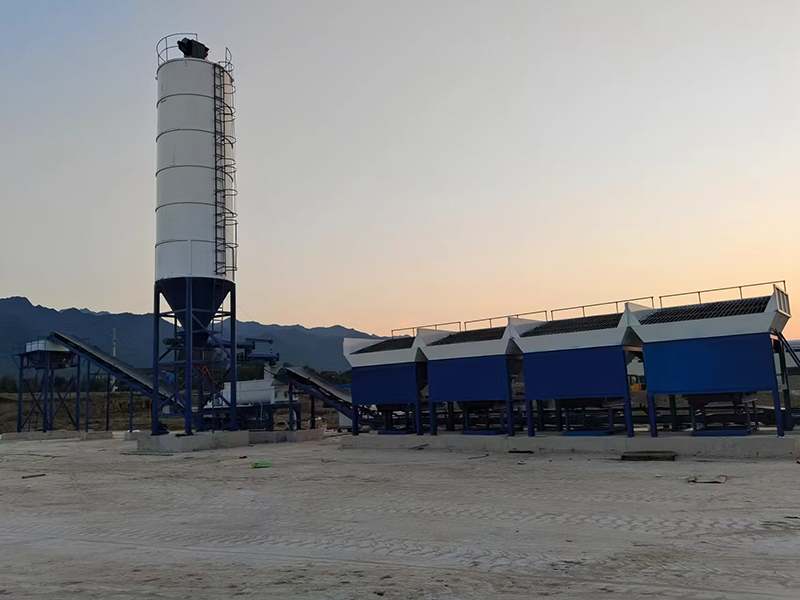 WDJ600型穩(wěn)定土拌合站配立式倉